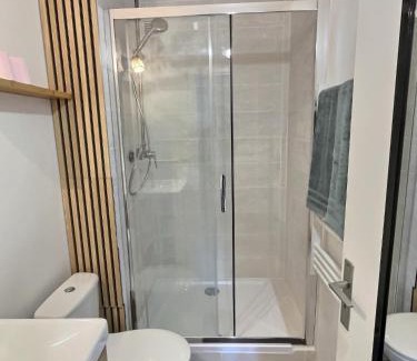 Pommeuse Apartment | Appartement Cosy et Lumineux à Pommeuse - Proche Gare & studio de production idéal Couple et Professionelles