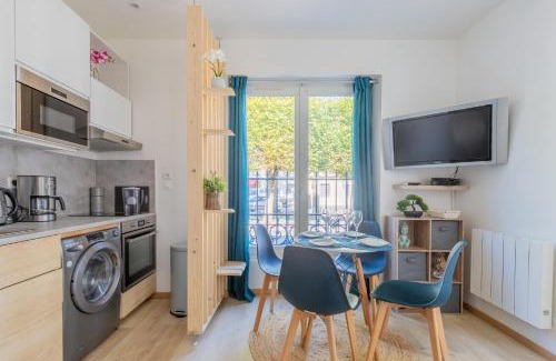 Vigneux-sur-Seine Apartment | Appartement Cosy ,WIFI ,Gare "Le Refuge du Lac"