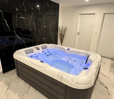 Chatenois Apartment | Appartement cosy jacuzzi spa 70M2