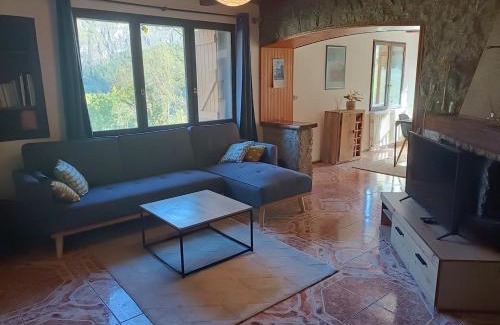 Magland Apartment | Appartement cozy 100m2 dans chalet savoyard