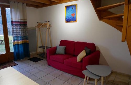 Aucun Apartment | Appartement dans chalet avec jardin, vue montagne
