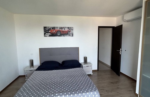 Bastia Apartment | Appartement Dans les Hauteurs de Bastia, Quartier Calme Proche du Centre Ville
