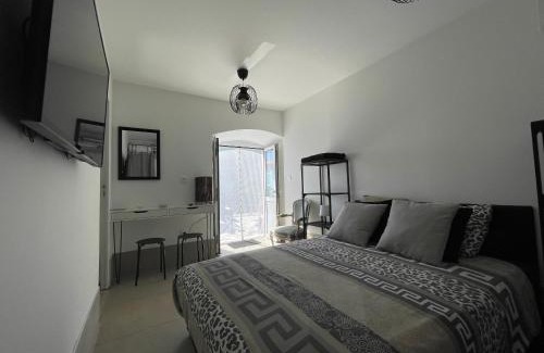 Sisco Apartment | Appartement dans maison de village vue mer