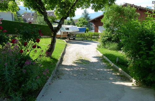 Annecy-le-Vieux House | Appartement Dans Maison en rez de Chaussée 3 Piéces, 4 Couchages + 1personne