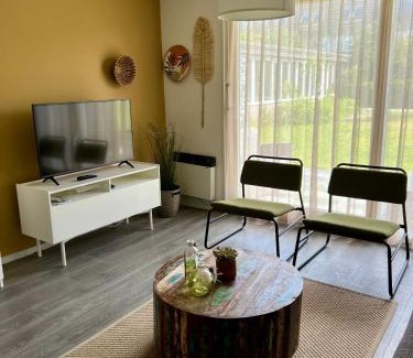 Hollum Apartment | Appartement De Kompaan, Resort Amelander Kaap