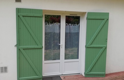 Yerres Apartment | Appartement de Plain Pied Dans la Verdure