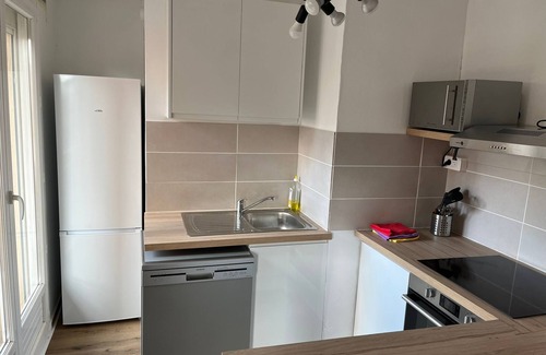 Centre Ville Rive Gauche Apartment | Appartement de Standing Proche des Quais ! Centre Ville Rive Gauche ! Spacieux !