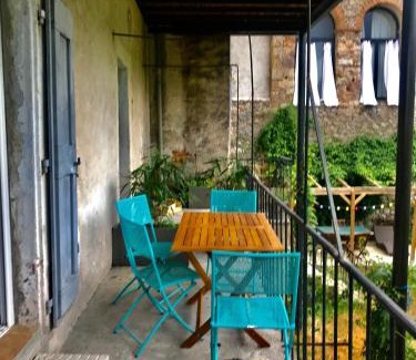 Lasalle Apartment | Appartement de village face à la rivière