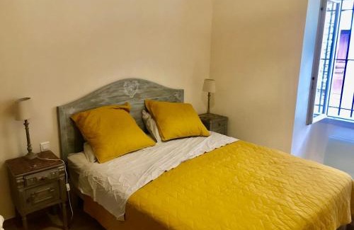 Lasalle Apartment | Appartement de village face à la rivière