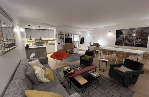 Quinze-Vingts Apartment | Appartement Design au Centre de Paris Avec une vue Époustouflante !
