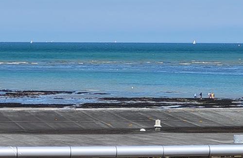 Luc-sur-Mer Apartment | Appartement Duplex 55m2 face à la mer