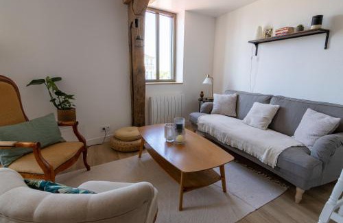 Saumur Apartment | APPARTEMENT DUPLEX SAUMUR CENTRE, refait à neuf, à proximité du château
