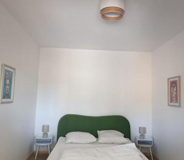 Aydat Apartment | Appartement en RC au bord du lac