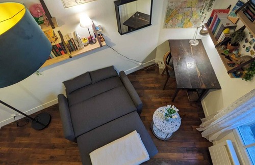 Quartier de la Maison-Blanche Apartment | Appartement F1 Meublé Entièrement Rénové à 20 mn du Centre