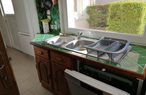 Merlimont-Plage Apartment | Appartement Familial au RDC, Cour Sud, Parking, à 300m Plage - 2 Chambres, WiFi, Animaux OK - FR-1-376-107