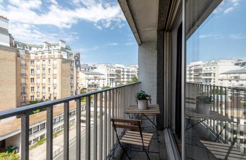 16th Arrondissement Apartment | Appartement Fastueux au 16eme arrondissement