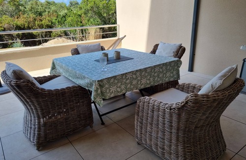 Albitreccia Apartment | Appartement Neuf Élégant à Agosta Plage - Votre Évasion Soleil et Mer