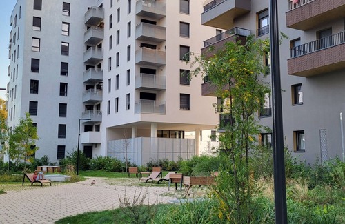 Gennevilliers Apartment | Appartement Lumineux, Cosy et Tout Équipé
