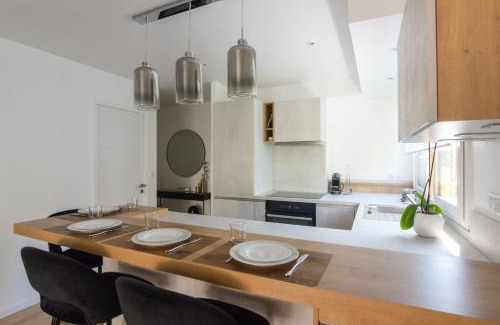 Parchamp–Albert Kahn Apartment | Appartement de l'Abondance - Welkeys