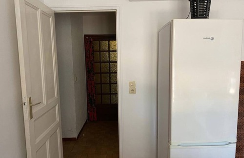 Canet-Plage Apartment | Appartement en rez de Chaussée de Villa en Bord de Mer, 150 m de la Plage