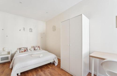 Charleville-Mezieres Apartment | Appartement RDC avec parking au centre-ville