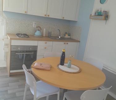 Jullouville Apartment | Appartement 2 pieces