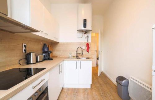 La Celle-sous-Gouzon Apartment | Appartement tout équipé 5 couchages proche Hôpital Européen