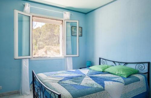 Roquefort-la-Bedoule Apartment | Appartement Avec Piscine Et Cuisine