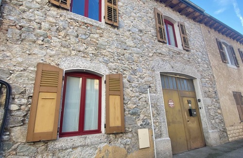 Saint-Alban-Leysse Apartment | Appartement du Bout du Monde