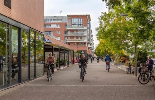 Neudorf Ouest Apartment | Appartement haut standing F2 Rivetoile Strasbourg centre parking gratuit terrasse