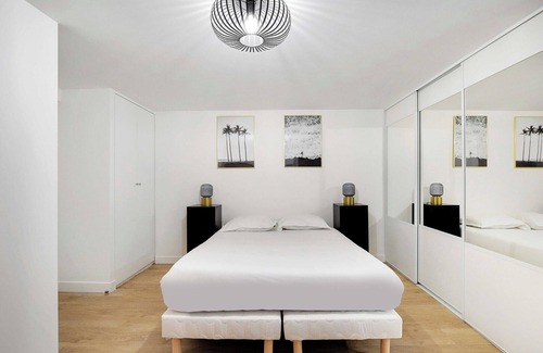 Quartier du Faubourg-Montmartre Apartment | Appartement in the heart of Paris ☆ Opera ☆