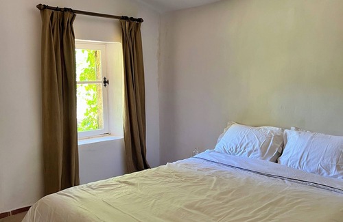 Aups Other | Appartement Indépendant Dans mas Provencal, Piscine/jacuzi
