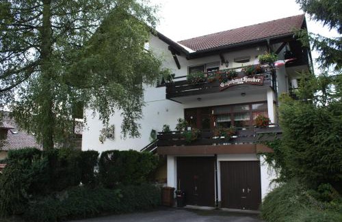 Herrischried Apartment | Appartement Klausenhof mit schönem Balkon - Pension Hauber
