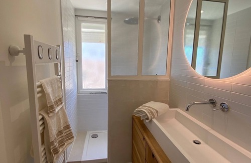 Palavas-les-Flots Apartment | Appartement Luxe, 1ère Ligne sur la Plage, T3, Climatisé, Terrasse,plancha,wifi