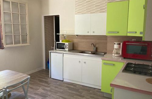 Compreignac Apartment | Appartement La Libellule, professionnels et vacanciers