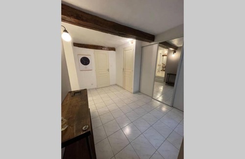 Sezanne Apartment | Appartement «La vie est belle» au cœur de Sézanne