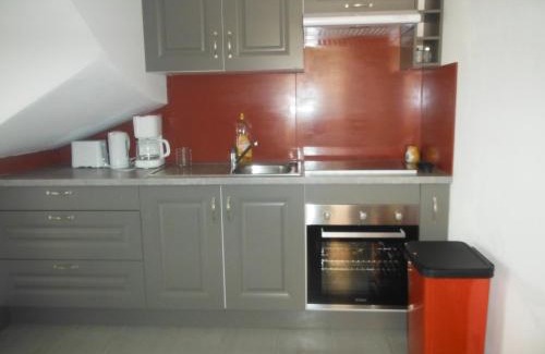 Mallemort Apartment | Appartement Le Romarin