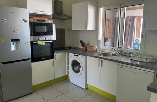 Petite-ÃŽle Apartment | Appartement Le Ylang-ylang 3 Pers à Saint-pierre La Réunion