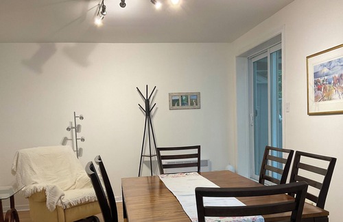 Mont Rolland Apartment | Appartement lumineux au cœur des Laurentides idéal pour amateurs de plein air