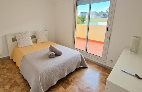 La Madeleine Apartment | Appartement lumineux avec jacuzzi, Idéal pour vos séjours en famille ou entre amis