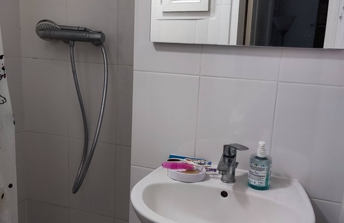 Quartier de Javel Apartment | Appartement Lumineux en RDC