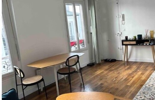 Quartier de la Chapelle Apartment | Appartement Lumineux Pour 2 - Paris 18