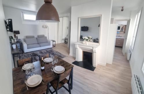 Levallois-Perret Apartment | Appartement luxueux dans maison bourgeoise parisienne