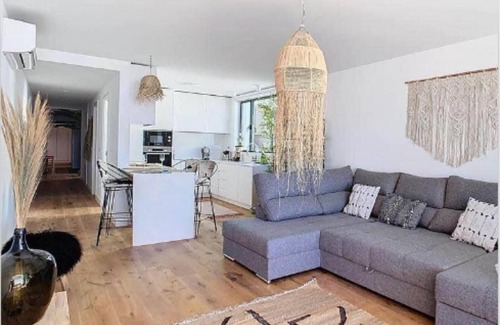 Olhao Apartment | Appartement Luxueux Face à la ria Formosa Dans un Villa .plage à 5mn à Pied