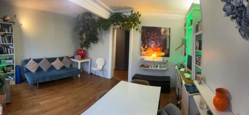 Les Puces de Saint-Ouen Apartment | Appartement - Maire de St Ouen - Jeux Olympiques 5 personnes