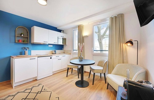 Vanves Apartment | Appartement Marcel #21 - Rooftop & Air conditioning