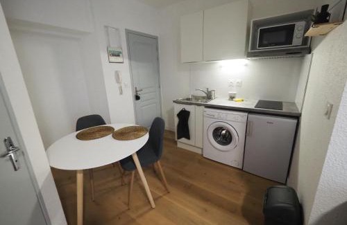 Gien Apartment | Appartement meublé 8 - 15 min Dampierre - 25 min Belleville - WIFI