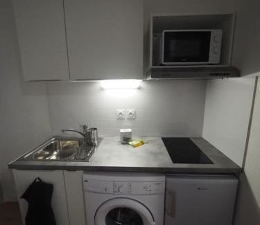 Gien Apartment | Appartement meublé 8 - 15 min Dampierre - 25 min Belleville - WIFI