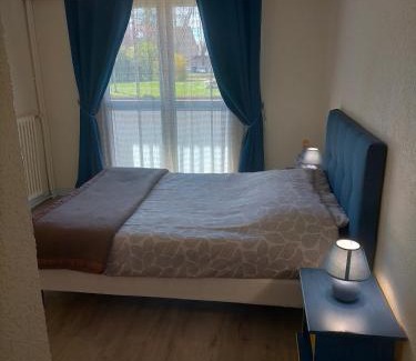 Chatellerault House | Appartement Meublé