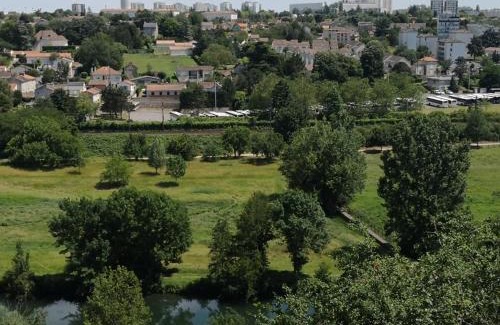 Poitiers Apartment | Appartement meublé proche du futuroscope